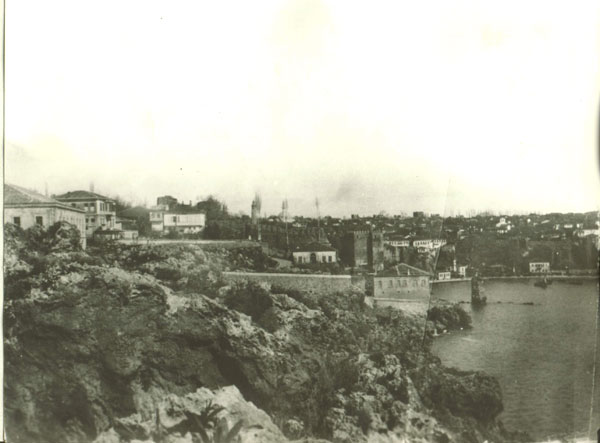 Antalyanın Tarihçesi — Antalya Yat Limanından Bir Eski Anı