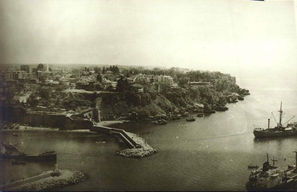 Antalyanın Tarihçesi — Antalya Yat Limanının Eski Hali