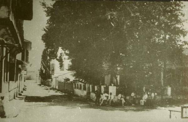 Antalyanın Tarihçesi — Antalya da Eski Bir Anı, Kavak Altı